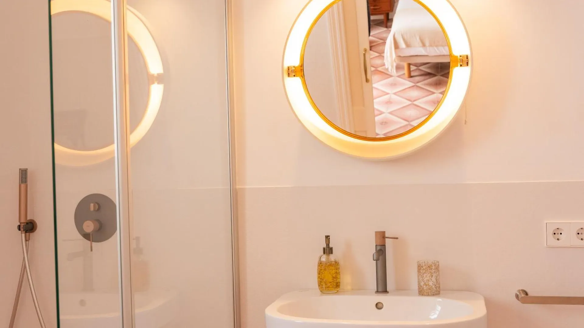 Hotel 3A Ease Of Living Ciutadella