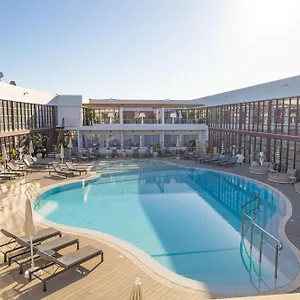 4* Hotel Seth Port
